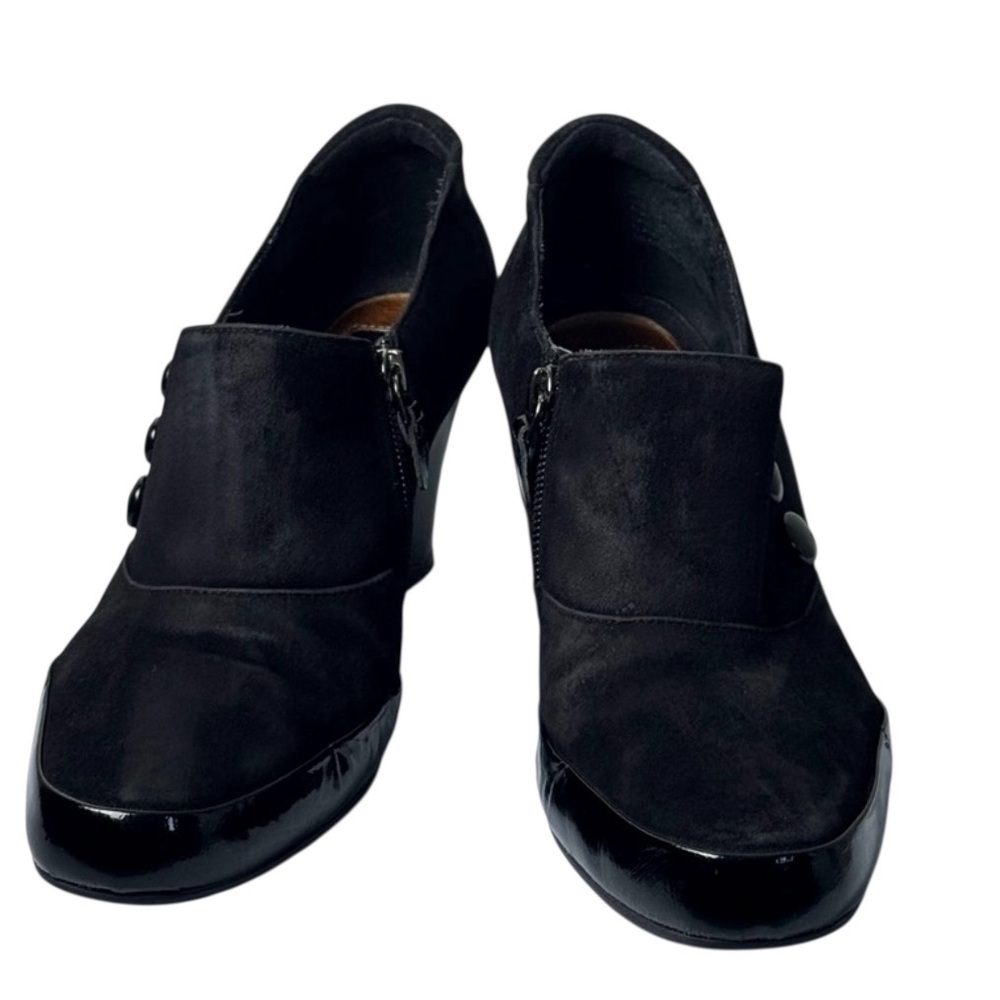 Clarks Artisan Black Leather Upper 3” Ankle Booties side Zipper - Size 8.5M USA